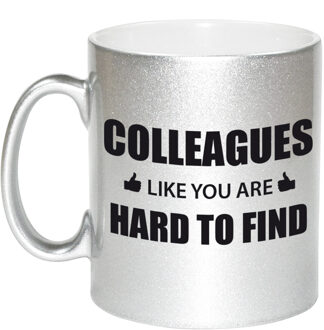 Bellatio Decorations Collega cadeau mok / beker zilver colleagues like you are hard to find