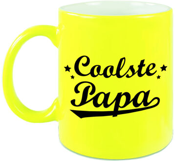 Bellatio Decorations Coolste papa cadeau mok / beker neon geel 330 ml - verjaardag/ Vaderdag - feest mokken