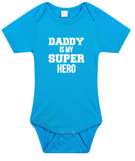 Bellatio Decorations Daddy super hero geboorte cadeau / kraamcadeau romper blauw voor babys / jongens 80 (9-12 maanden)