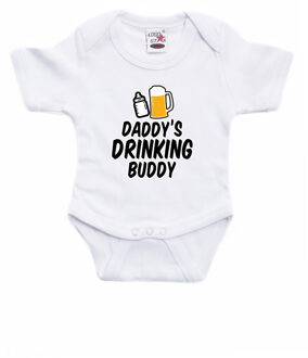 Bellatio Decorations Daddys drinking buddy geboorte cadeau / kraamcadeau romper wit voor babys 56 (1-2 maanden)