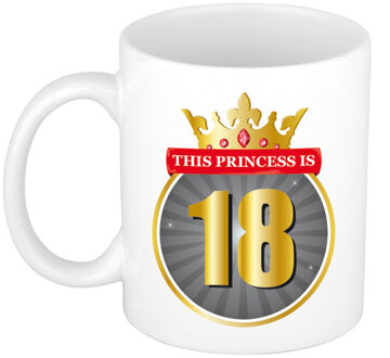 Bellatio Decorations Dames 18 jaar verjaardag - Cadeau Koffiemok - This princess is 18 - wit - beker - 18e verjaardag