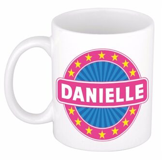 Bellatio Decorations Danielle voornaam koffiemok - beker - wit/roze - 300 ml - Cadeau - Dames - Collega - Moederdag