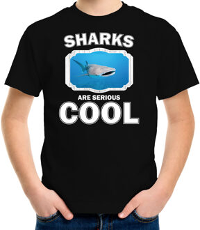 Bellatio Decorations Dieren haaien t-shirt zwart kinderen - sharks are serious cool shirt  jongens/ meisjes - cadeau shirt walvishaai/ haaien liefhebber L (146-152)