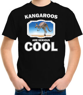 Bellatio Decorations Dieren kangoeroes t-shirt zwart kinderen - kangaroos are serious cool shirt  jongens/ meisjes - cadeau shirt kangoeroe/ kangoeroes liefhebber L (146-152)