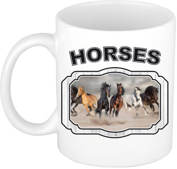 Bellatio Decorations Dieren paard beker - horses/ paarden mok wit 300 ml