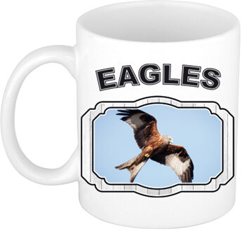 Bellatio Decorations Dieren rode wouw roofvogel beker - birds/ vogels mok wit 300 ml