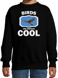 Bellatio Decorations Dieren vogels sweater zwart kinderen - birds are serious cool trui jongens/ meisjes - cadeau vliegende havik roofvogel/ vogels liefhebber 12-13 jaar (152/164)