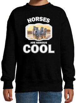 Bellatio Decorations Dieren witte paarden sweater zwart kinderen - horses are serious cool trui jongens/ meisjes - cadeau wit paard/ paarden liefhebber 12-13 jaar (152/164)