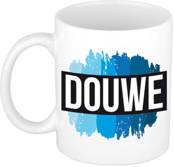 Bellatio Decorations Douwe naam cadeau koffie mok - beker - met blauw verfstrepen - Cadeau collega - vaderdag