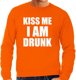 Bellatio Decorations Fun sweater / trui kiss me I am drunk oranje voor heren - Koningsdag/ Nederland/ EK/ WK XL