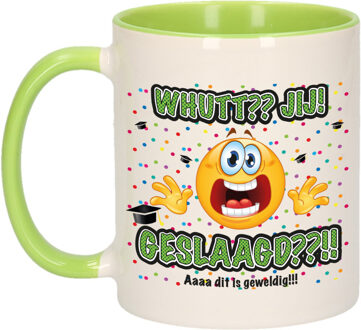 Bellatio Decorations Geslaagd cadeau mok - groen - Whutt jij geslaagd - keramiek - ca. 300 ml