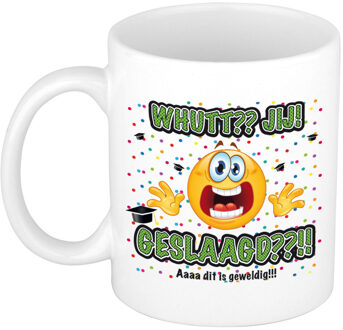 Bellatio Decorations Geslaagd cadeau mok - Whutt jij geslaagd - keramiek - ca. 300 ml