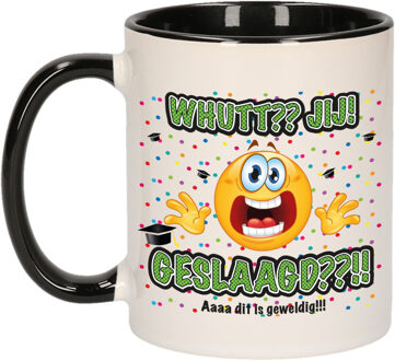Bellatio Decorations Geslaagd cadeau mok - zwart - Whutt jij geslaagd - keramiek - ca. 300 ml Groen