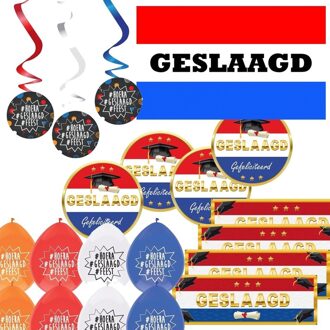 Bellatio Decorations Geslaagd feest decoratie set XXL - vlag - stickers - ballonnen - bierviltjes - slingers Multi