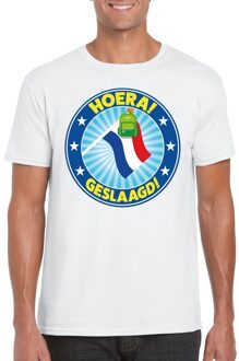 Bellatio Decorations Geslaagd t-shirt wit met vlaggenmast en tas heren 2XL - Feestshirts