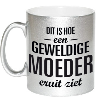 Bellatio Decorations Geweldige moeder cadeau mok / beker zilverglanzend 330 ml - feest mokken Zilverkleurig