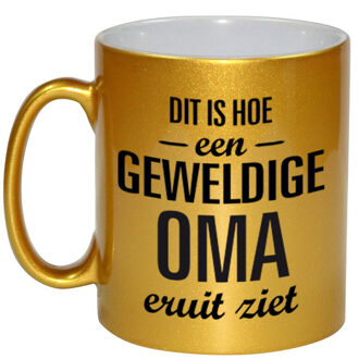 Bellatio Decorations Geweldige oma cadeau mok / beker goudglanzend 330 ml - feest mokken Goudkleurig