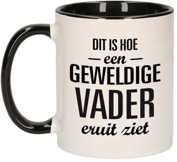 Bellatio Decorations Geweldige vader eruit ziet mok / beker zwart wit 300 ml - Cadeau mokken - feest mokken