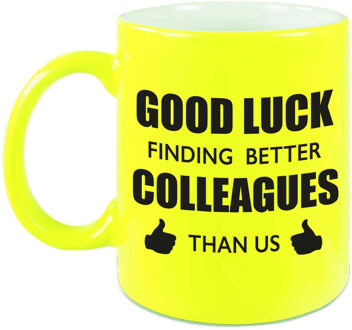 Bellatio Decorations Good luck finding better colleagues than us mok / beker neon geel bedankt cadeau collega 300 ml - feest mokken