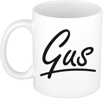Bellatio Decorations Gus Naam koffiemok - beker - met sierlijke letters - wit - 300 ml - Cadeau - Heren