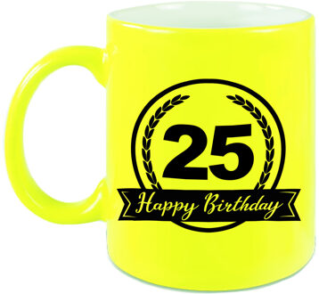 Bellatio Decorations Happy Birthday 25 years cadeau mok / beker neon geel met wimpel 330 ml