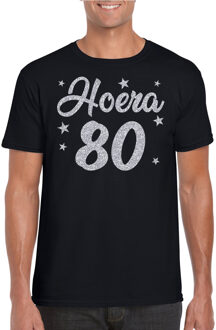Bellatio Decorations Hoera 80 jaar verjaardag cadeau t-shirt - zilver glitter op zwart - heren - cadeau shirt XL