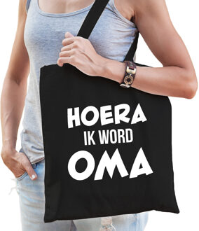 Bellatio Decorations Hoera ik word oma cadeau katoenen tas zwart voor dames - Cadeau aanstaande oma