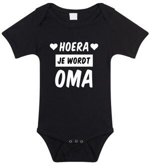 Bellatio Decorations Hoera je wordt oma cadeau baby rompertje zwart meisjes/jongens
