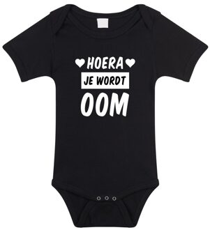 Bellatio Decorations Hoera je wordt oom tekst baby rompertje zwart meisjes en jongens - Kraamcadeau - Babykleding 56 (1-2 maanden)