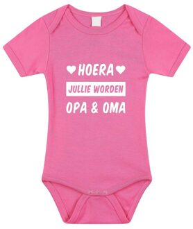 Bellatio Decorations Hoera jullie worden opa en oma tekst baby rompertje roze meisjes - Kraamcadeau - Babykleding 56 (1-2 maanden)