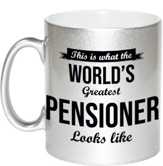 Bellatio Decorations How the worlds greatest pensioner looks like mok / beker zilver pensioen cadeau collega 330 ml