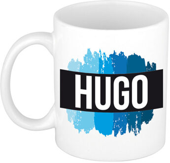 Bellatio Decorations Hugo naam cadeau koffie mok - beker - met blauw verfstrepen - Cadeau collega - vaderdag