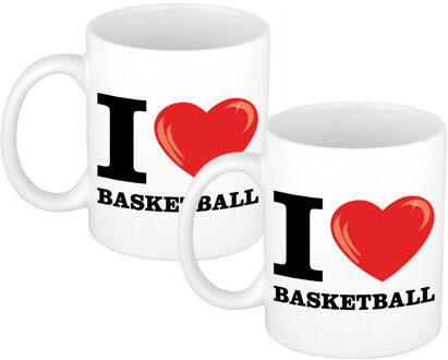 Bellatio Decorations I Love Basketball koffiemok - 2x - beker - rood hartje - 300 ml - keramiek - cadeau - sport