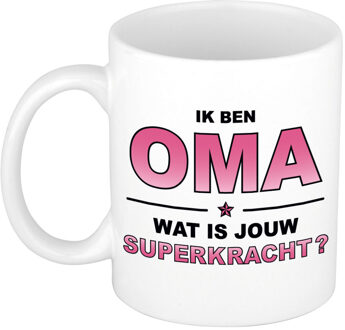 Bellatio Decorations Ik ben oma wat is jouw superkracht cadeau mok / beker wit en roze - cadeau Moederdag / verjaardag - feest mokken Multikleur