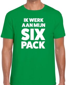Bellatio Decorations Ik werk aan mijn SIX Pack tekst t-shirt groen heren S