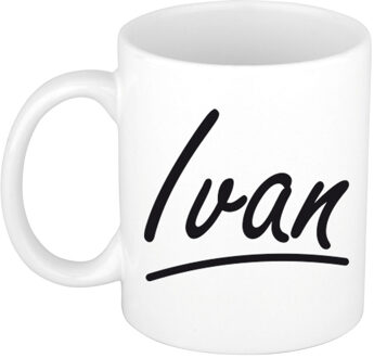 Bellatio Decorations Ivan Naam koffiemok - beker - met sierlijke letters - wit - 300 ml - Cadeau - Heren