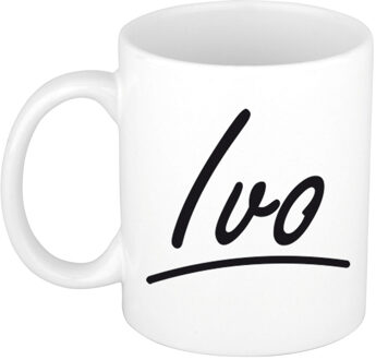 Bellatio Decorations Ivo Naam koffiemok - beker - met sierlijke letters - wit - 300 ml - Cadeau - Heren