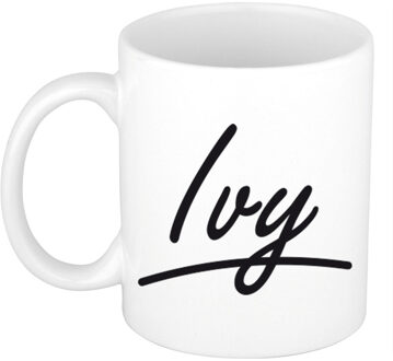 Bellatio Decorations Ivy Naam koffiemok - beker - met sierlijke letters - wit - 300 ml - Cadeau - Dames