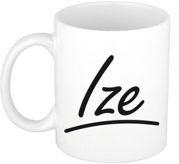 Bellatio Decorations Ize voornaam kado beker / mok sierlijke letters - gepersonaliseerde mok met naam - Naam mokken Multikleur