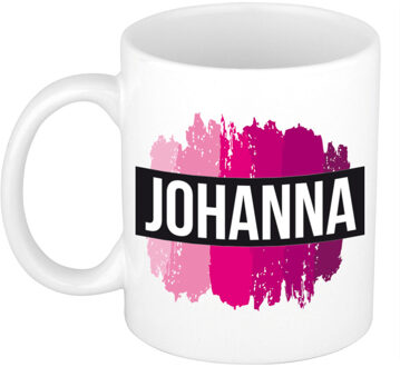Bellatio Decorations Johanna naam cadeau koffie mok - beker - met roze verfstrepen - Cadeau collega - moederdag