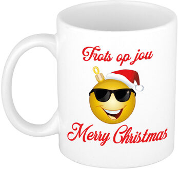 Bellatio Decorations Kerst cadeau koffiemok - Trots op jou - smile - goud - 300 ml - keramiek - Merry Christmas