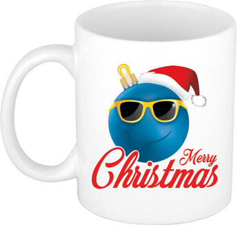 Bellatio Decorations Kerst thema Koffiemok - Blije kerstbal - 300 ml - keramiek - kerstcadeau - kerstmis