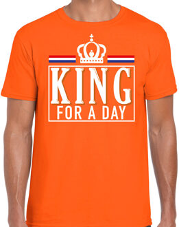 Bellatio Decorations King for a day t-shirt oranje met witte letters voor heren - Koningsdag shirts 2XL - Feestshirts