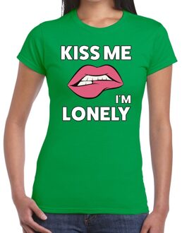 Bellatio Decorations Kiss me i am lonely t-shirt groen dames XS