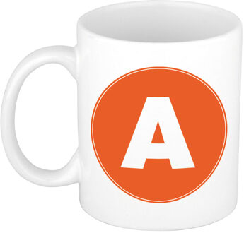 Bellatio Decorations Koffie mok met de letter A - beker - oranje - eerste letter van een voornaam - wit - 300 ml