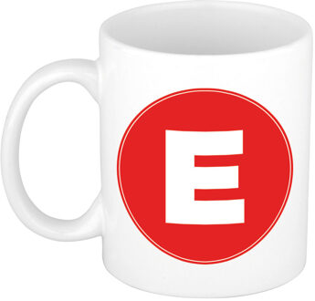 Bellatio Decorations Koffie mok met de letter E - beker - rood - eerste letter van een voornaam - wit - 300 ml