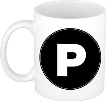 Bellatio Decorations Koffie mok met de letter P - beker - zwart - eerste letter van een voornaam - wit - 300 ml