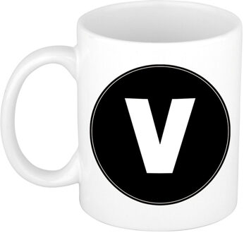 Bellatio Decorations Koffie mok met de letter V - beker - zwart - eerste letter van een voornaam - wit - 300 ml