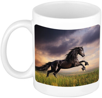 Bellatio Decorations Koffiemok thee beker - Fries paard - zwart - 300 ml - keramiek - cadeau - paardenliefhebbers