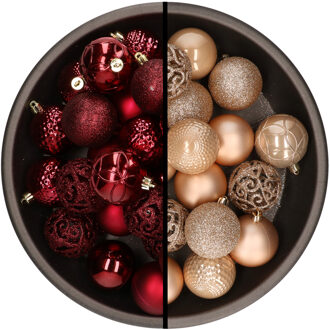 Bellatio Decorations Kunststof kerstballen 74x stuks donkerrood en lichtbruin 6 cm - Kerstbal